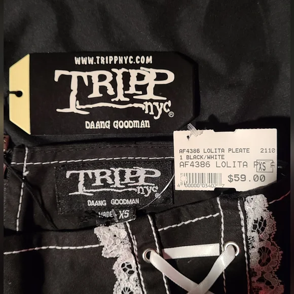 Tripp NYC Lolita Pleate Skirt - Picture 6 of 7